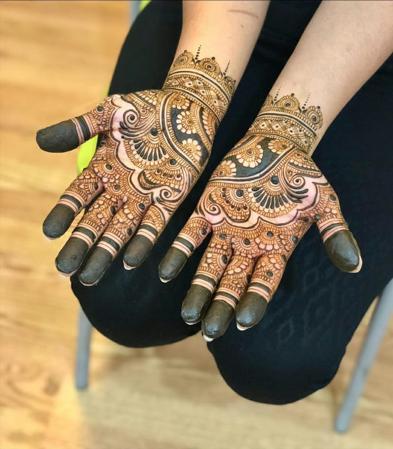 Bold Black Mehndi Design