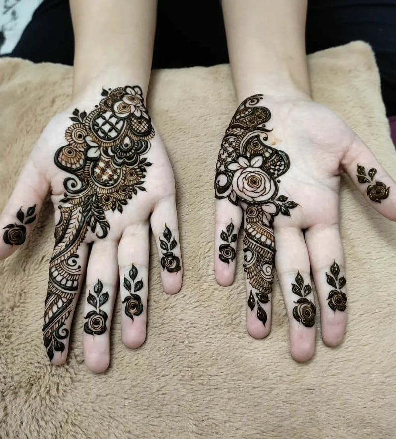 Decorative Mehndi Design