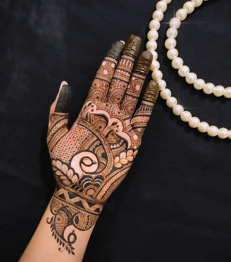 Dreamy Black Mehndi Design