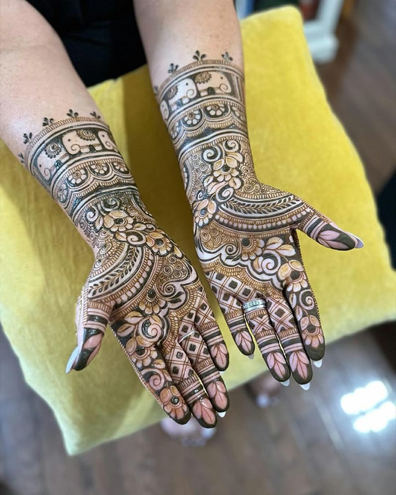 Immersed Mehndi Design