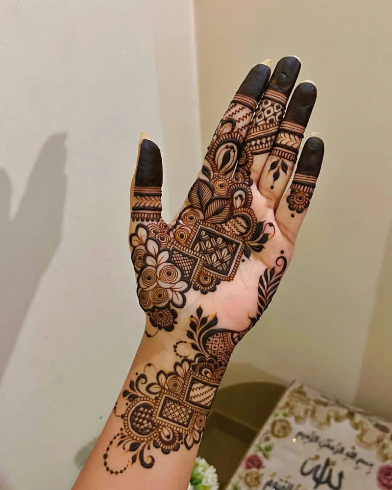 Mystifying Mehndi Design