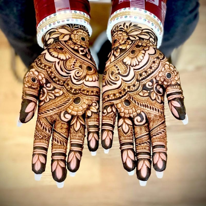 Precious Mehndi Design