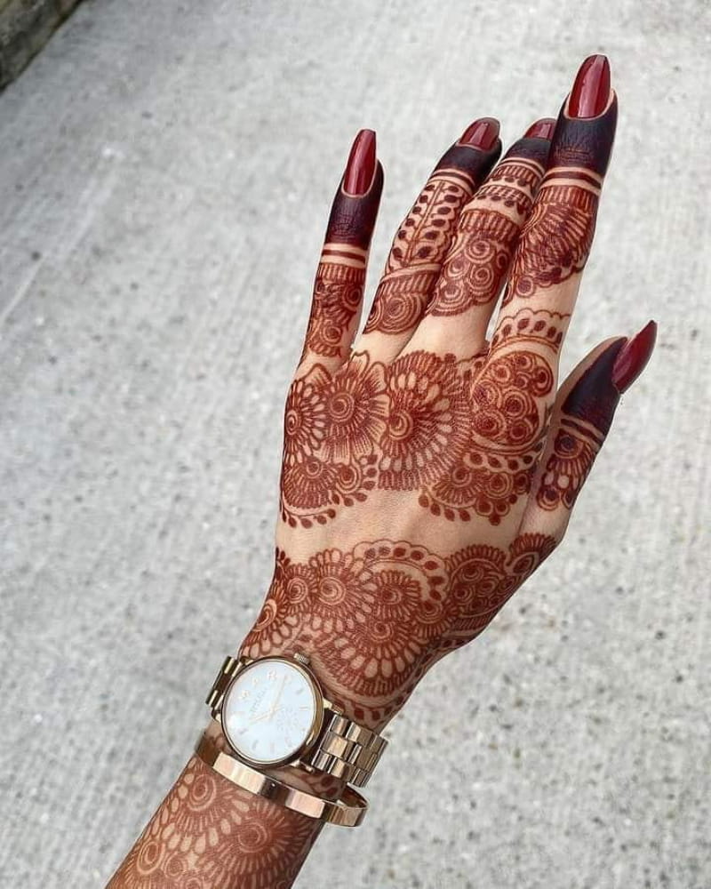 Ravishing Mehndi Design