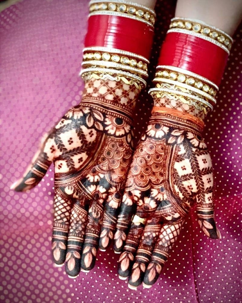Traditional Black Mehndi Design