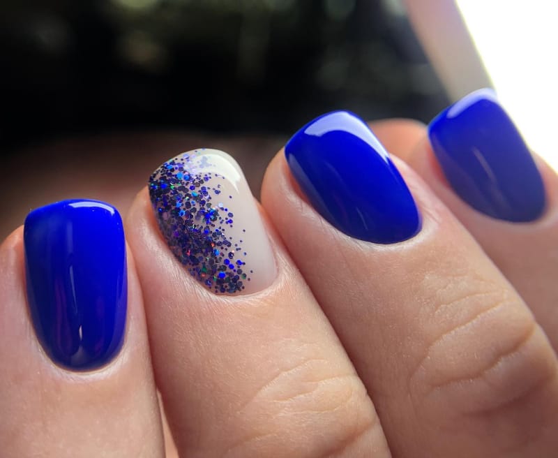 Blue Glitter Nails