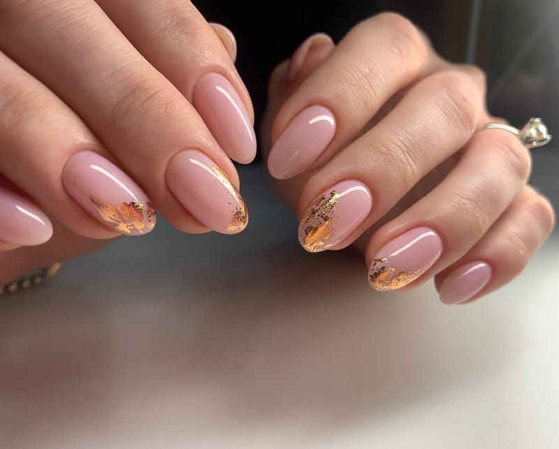Glossy Rose Gold Foil Nails